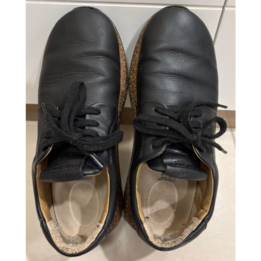 Sepatu Birkenstock original preloved/sepatu kulit/sepatu hitam