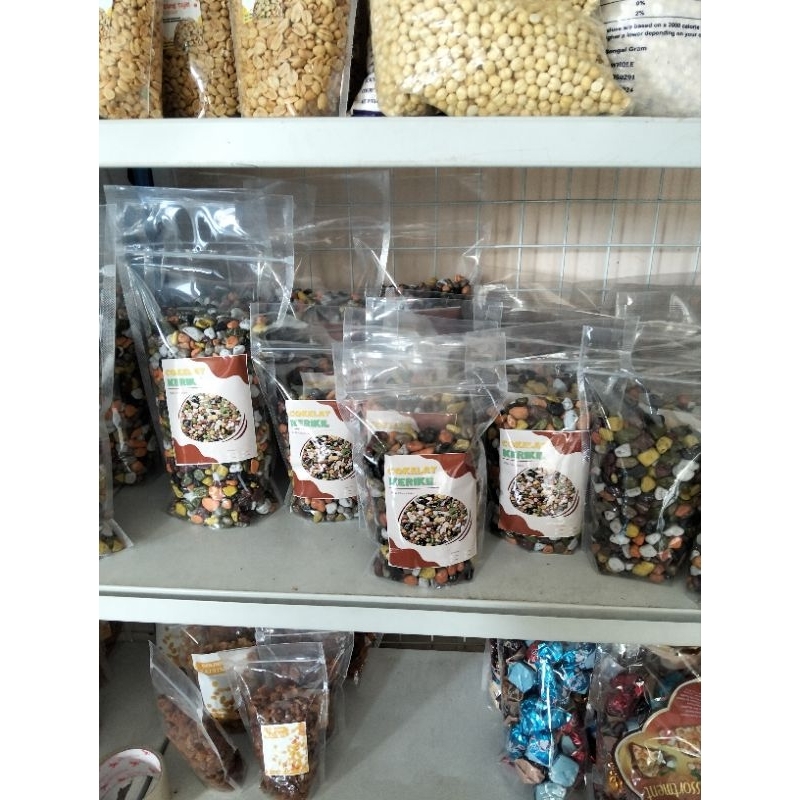

Coklat kerikil 1kg