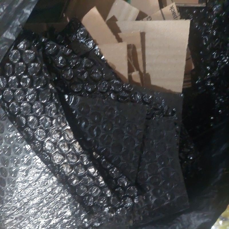 

TAMBAHAN PACKING BUBBLE KARDUS untuk co pc sunsun