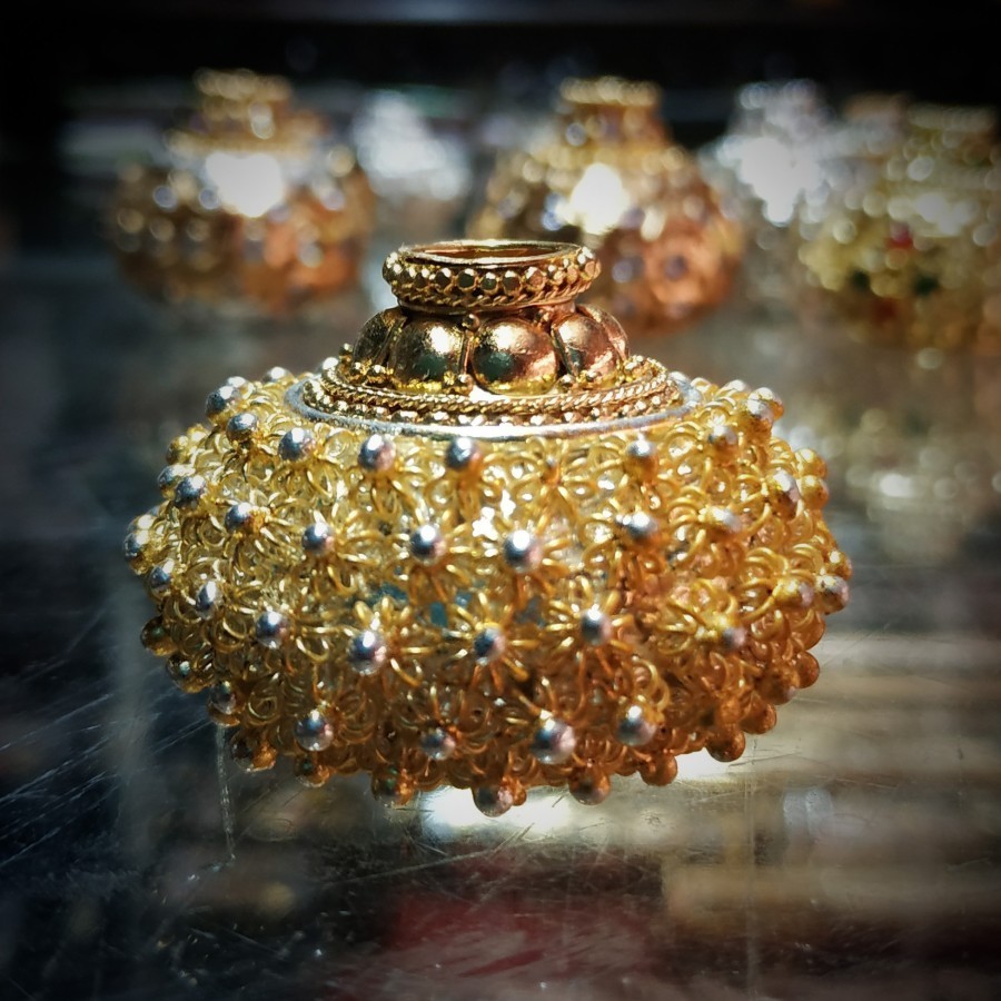 Mendak Selut Keris Kuning Emas Model Mrutu Sewu Aksesoris Pusaka Keris