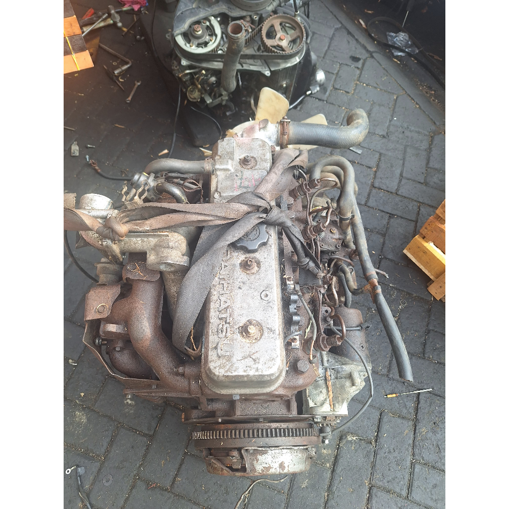 Mesin Daihatsu Taft diesel taft gt taft rugger turbo