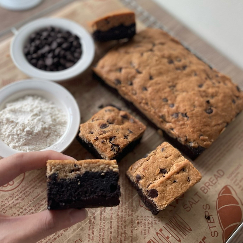 

Crysp - Brownies Cookies – Fudgy Brownie Meets Soft Cookie!