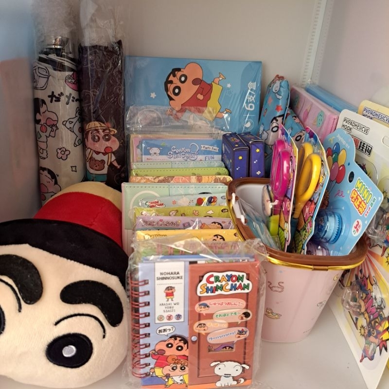 

READY Serba-serbi Alat Tulis Shinchan