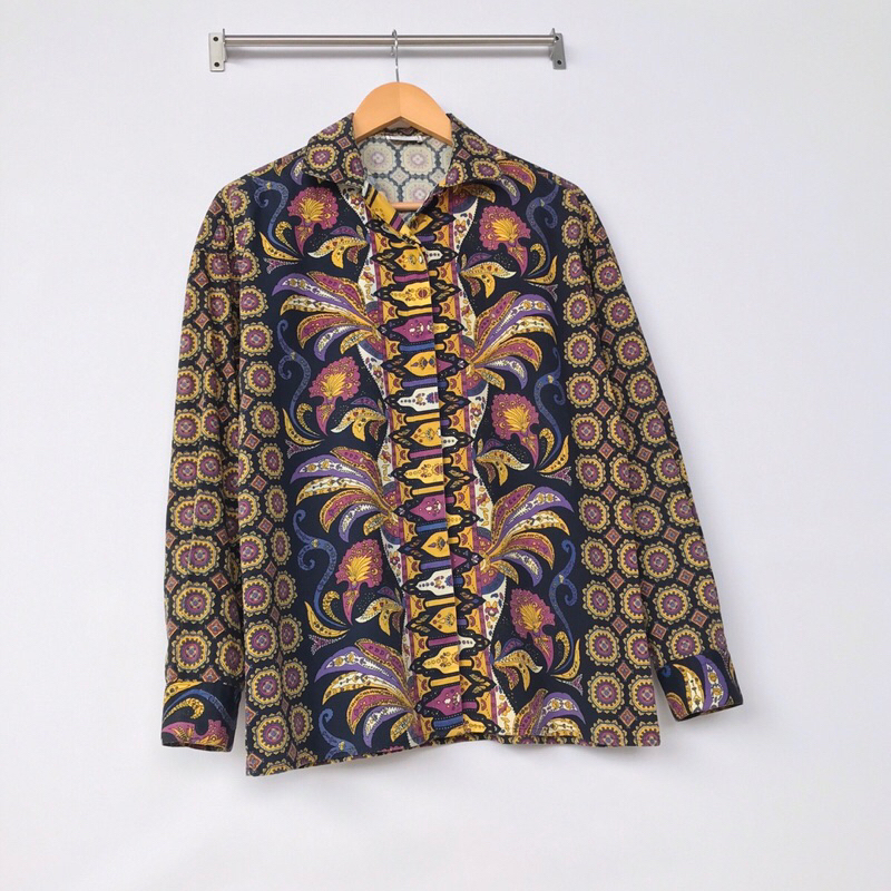 Kemeja Vintage VERSUS By Gianni Versace Lengan Panjang Motif Batik