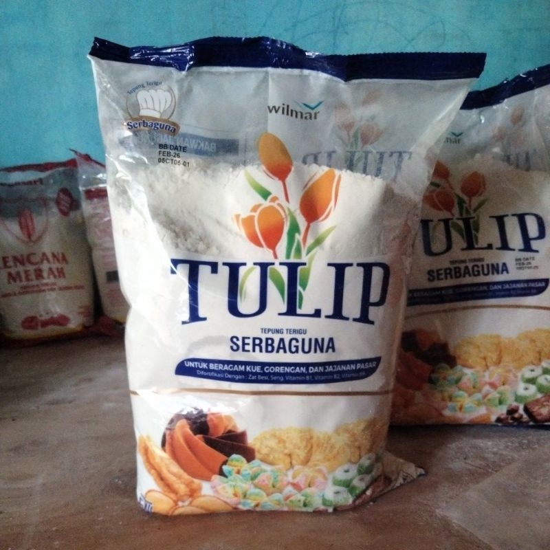 

tepung terigu Tulip 1kg