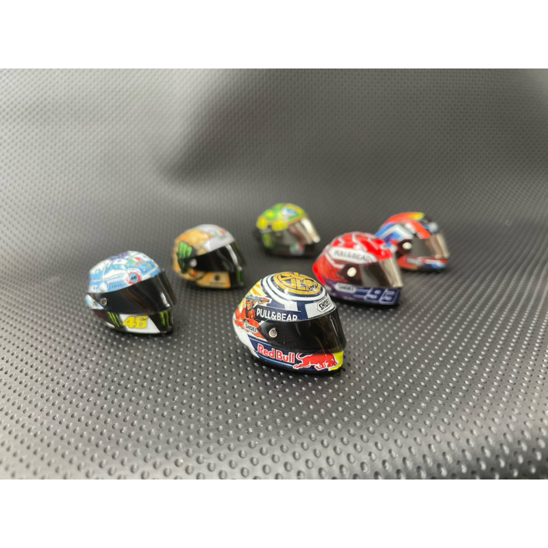 Miniatur helm motoGP skala 1 12 aksesoris motor pt 1