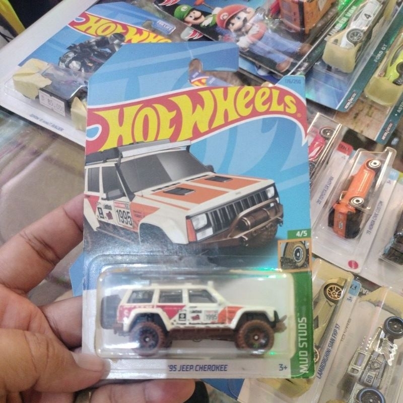 hotwheels '95 Jeep Cherokee ( THR )