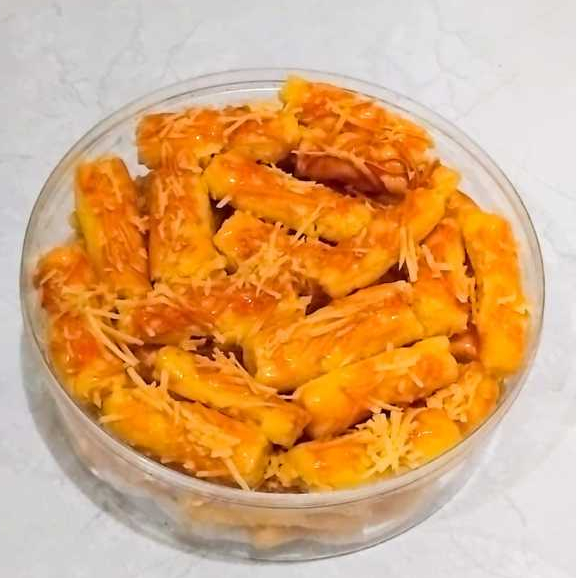 

Kastengel Keju Edam Premium Handmade 250gram