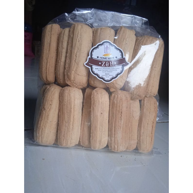 

kue Larut khas mutih Demak.