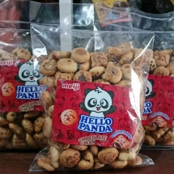 

HELLO PANDA 190-200 GR STRAWBERRY DAN COKLAT SNACK ORI KILOAN