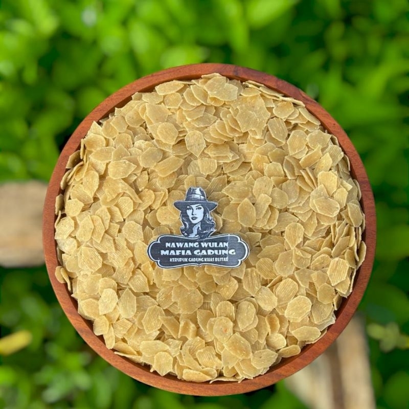 

500GRAM KERUPUK KERANG PEDAS MENTAH