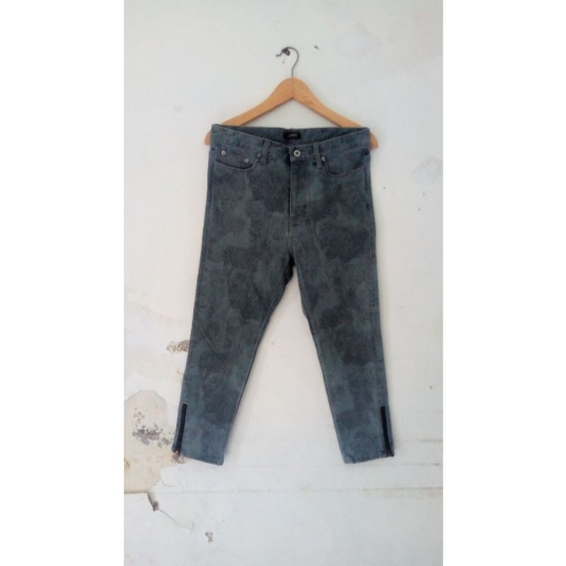 stussy women print animal ankle pants jeans - size M