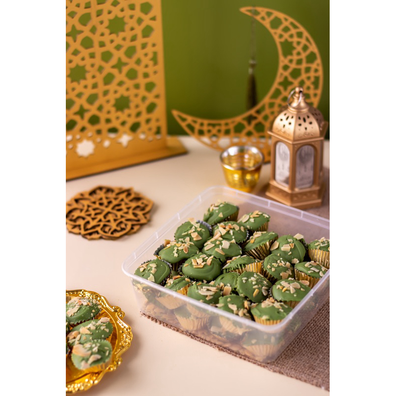 

Almond Matcha