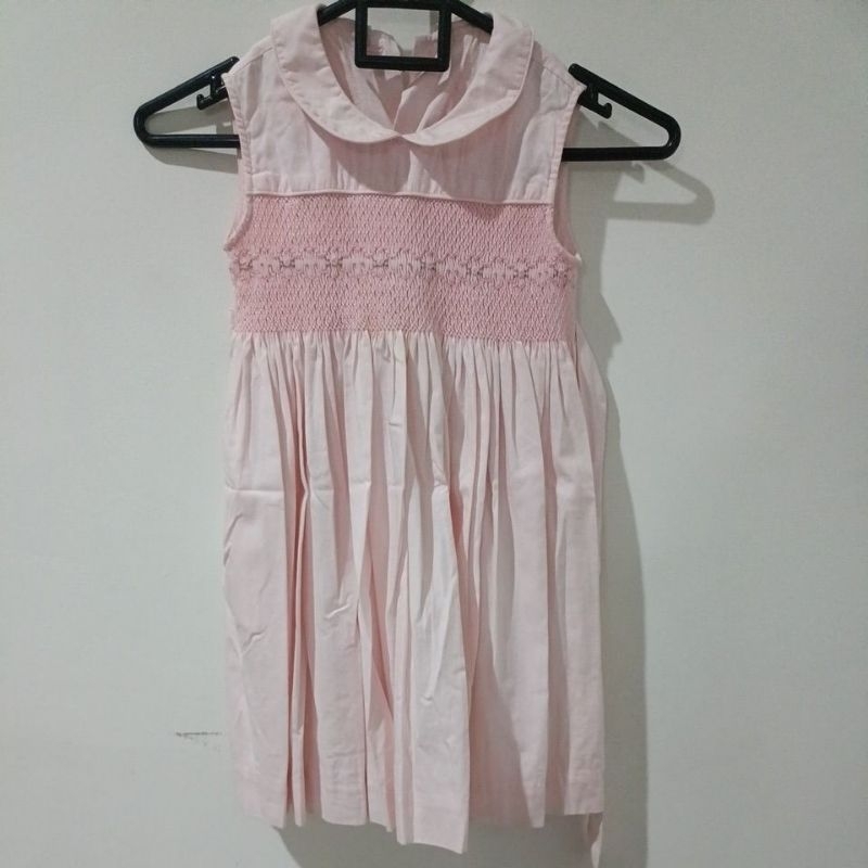 Preloved smocked dress anak perempuan pink pretty stitches 4-5years almost new