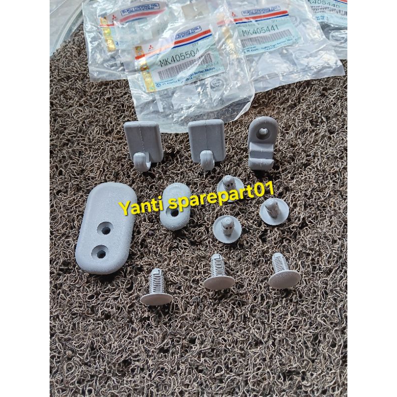 KLIP PLAFON MITSUBISHI CANTER PS110 PS125 PS136 1set 11biji kaya di foto original