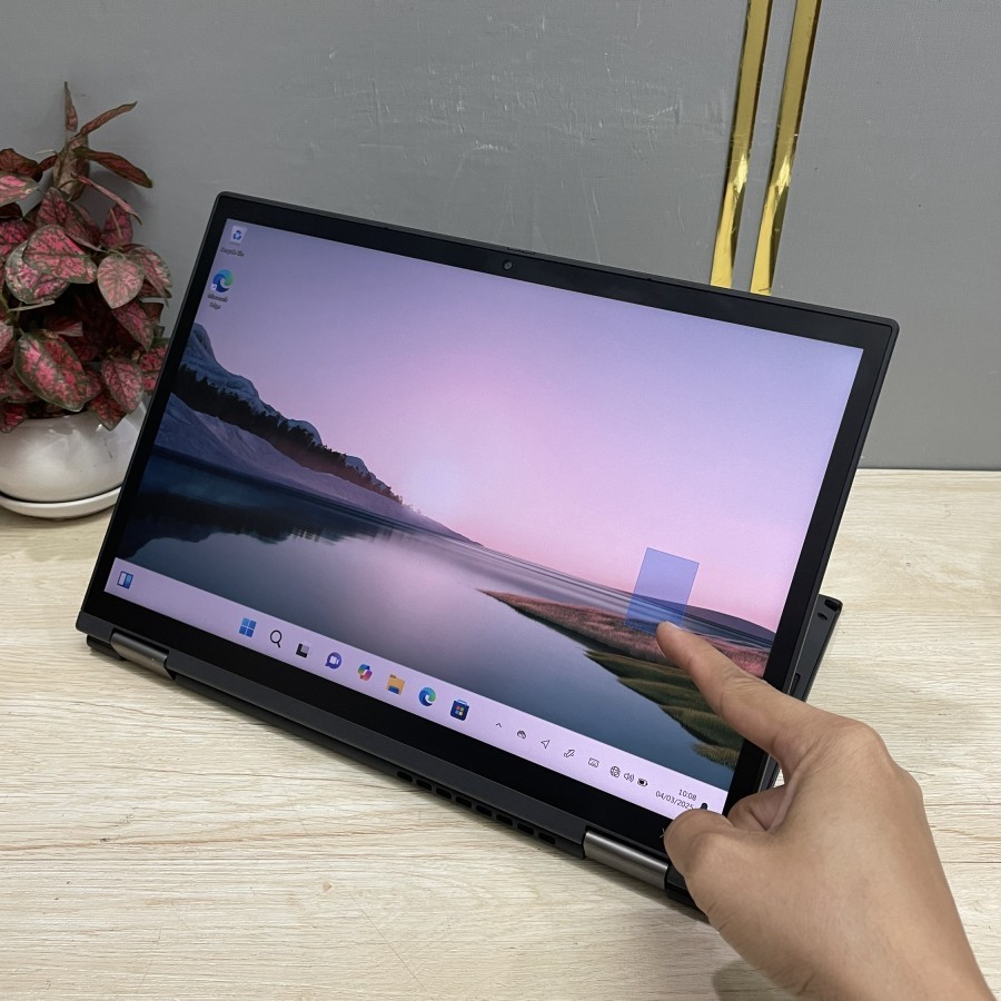 Lenovo Thinkpad X13 Yoga Gen12 Core i5 Ram 16Gb Nvme 256Gb Mulus Bergaransi