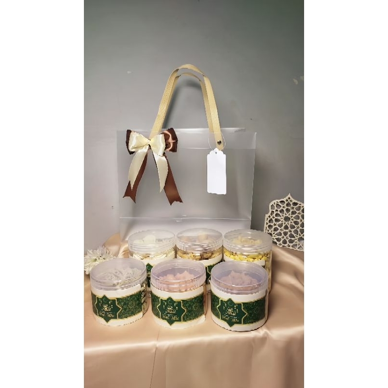 

Hampers Lebaran Paket C