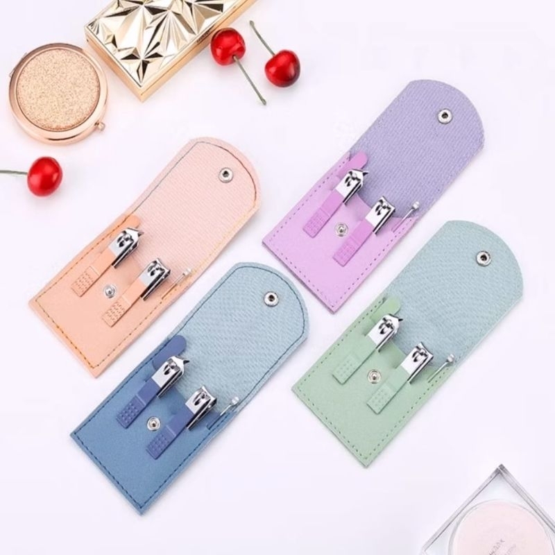 Gunting Kuku Set Manicure Dompet  4 in 1 / Nail Clipper 4 in 1 pouch