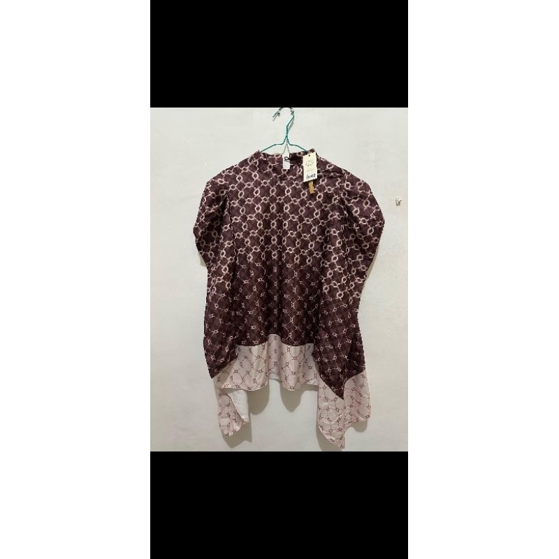 Monogram Wearing Klamby