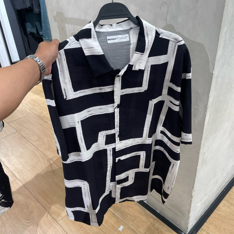 Kemeja BERSHKA MEN Jastip (jasa titip)