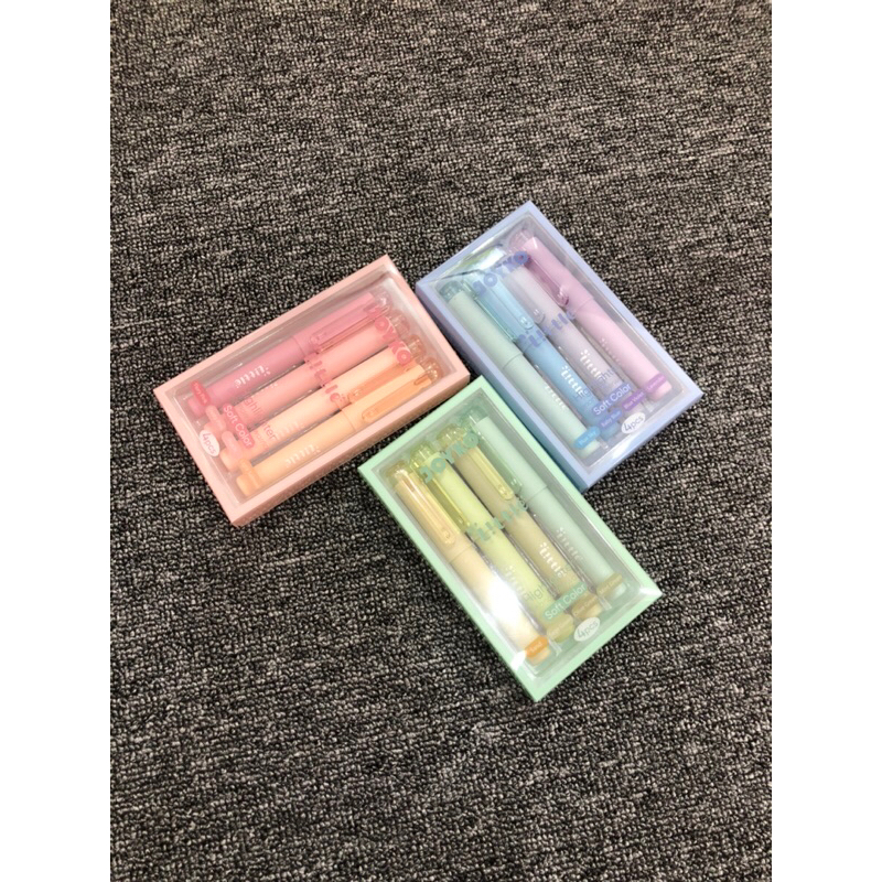 

HIGHLIGHTER (PENANDA BERWARNA) JOYKO ISI 4PCS