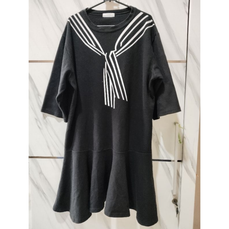 Preloved dress hitam pita