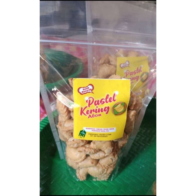

Pastel Kering Abon ikan Tongkol