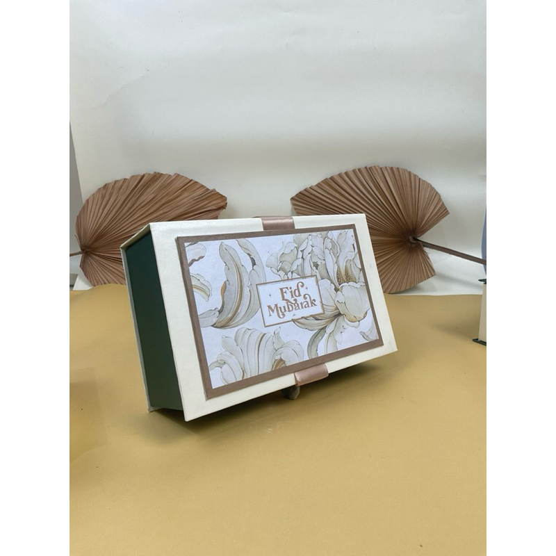 

Hardbox Hampers Lebaran Premium