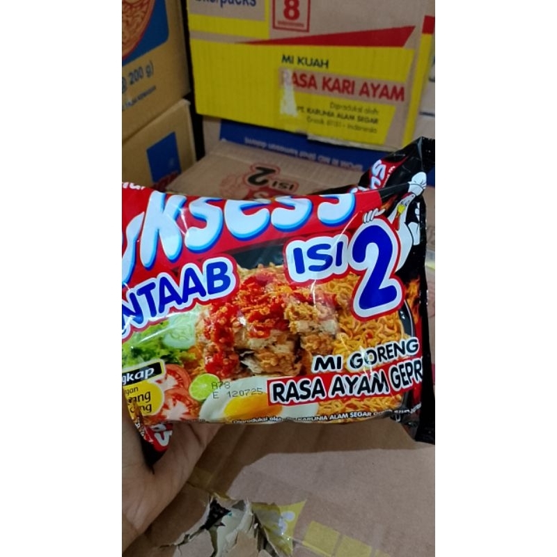 

Mie sukses isi 2 paket 3pcs
