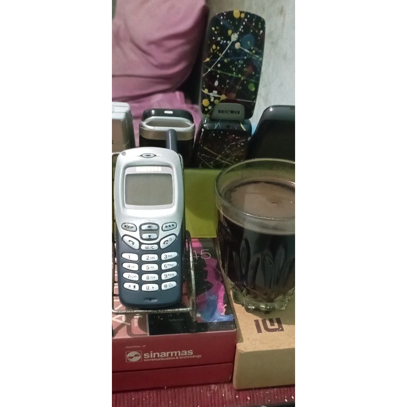 Samsung Jadul SGH_R220 BAHAN