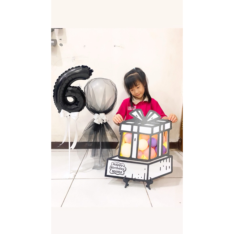 

3D GIFT BOX CAKE/ 3D komik / 3D comic / 3D hitam putih / kado ultah / hadiah ulang tahun