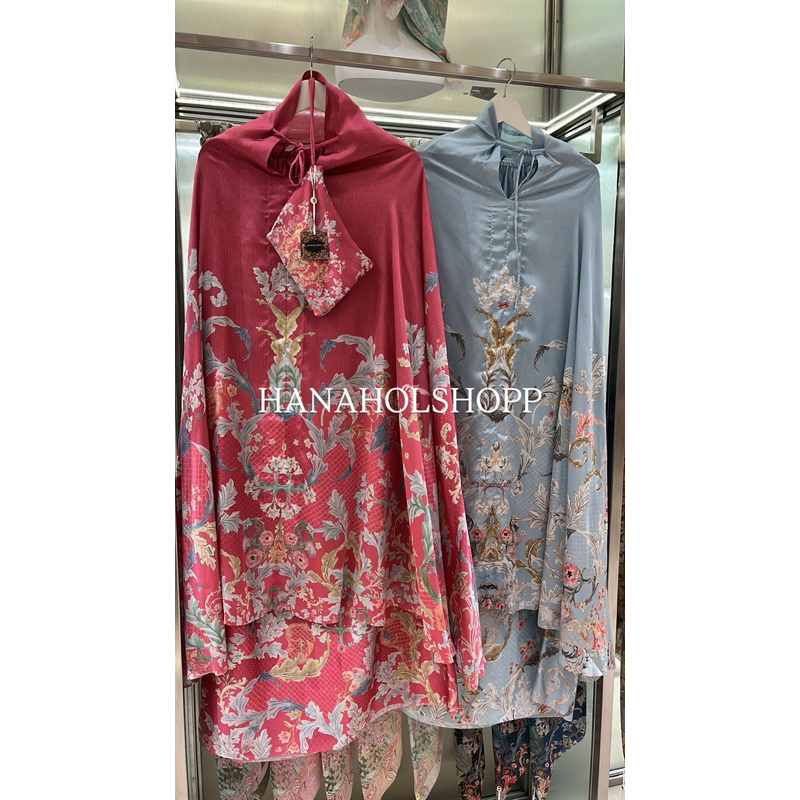 ROYALE GRANDEUR PRAYER ROBE || BUTTONSCARVES