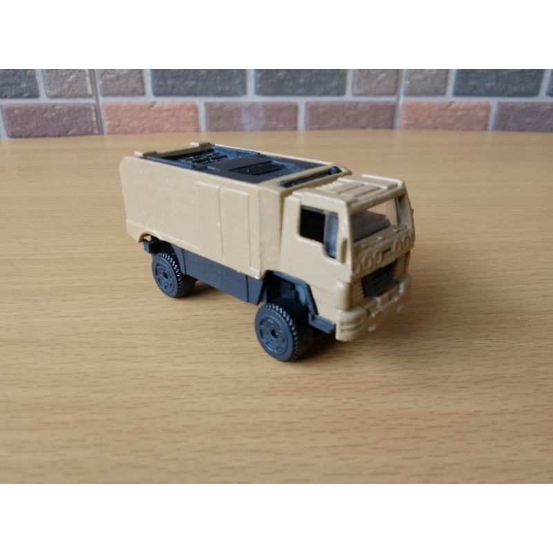 Diecast Truk Pengangkut Sampah Militer Scale 64 Ori