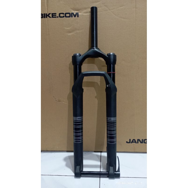 fork sepeda venom 29"