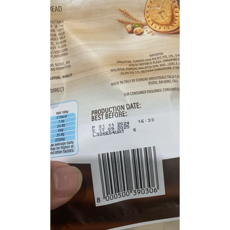 

QH nutella biscuits dengan logo halal