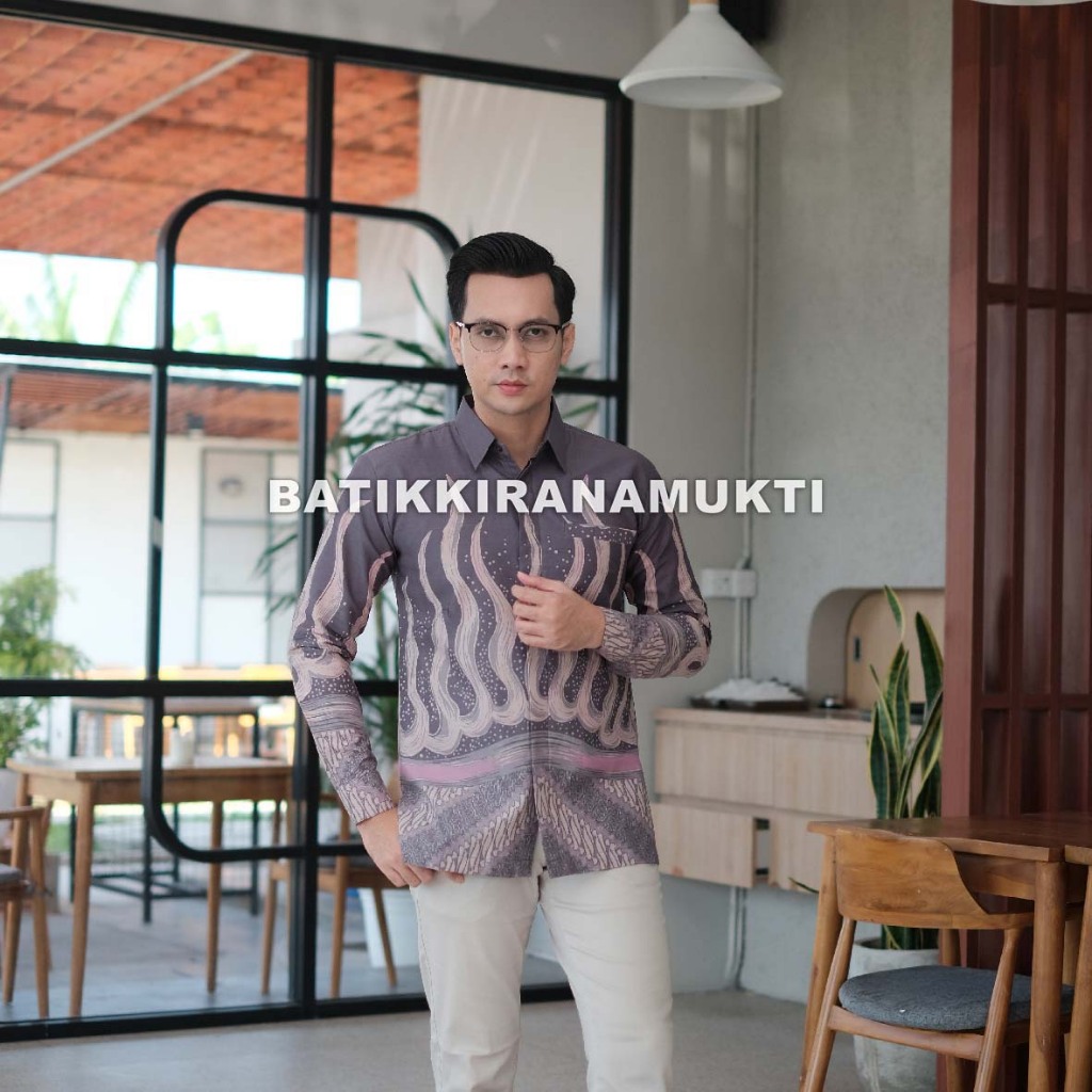 KEMEJA PRIA SLIM FIT MOTIF BATIK LIDAH API ABU [KMK062]