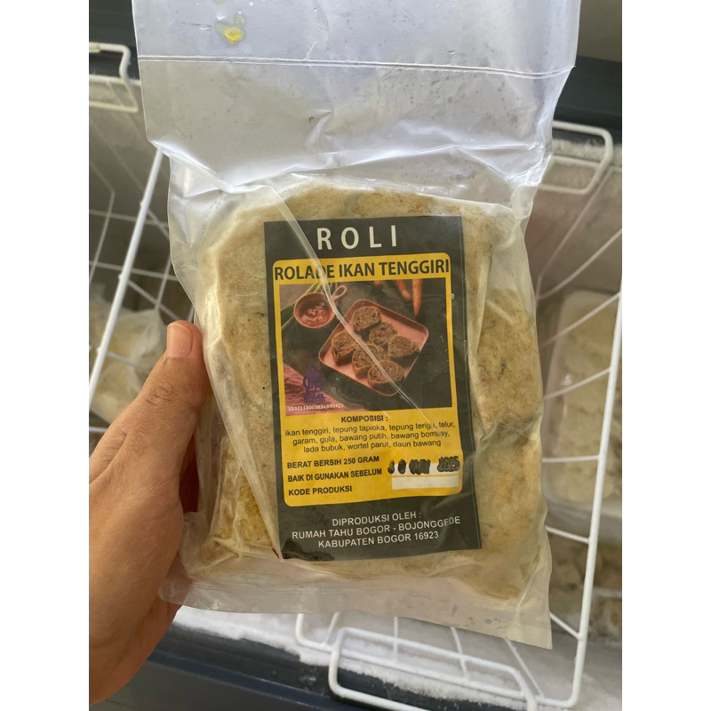 

Rollade Ikan Tenggiri Non MSG dan pengawet /lauk beku lauk enak murah frozen food bogor mpasi