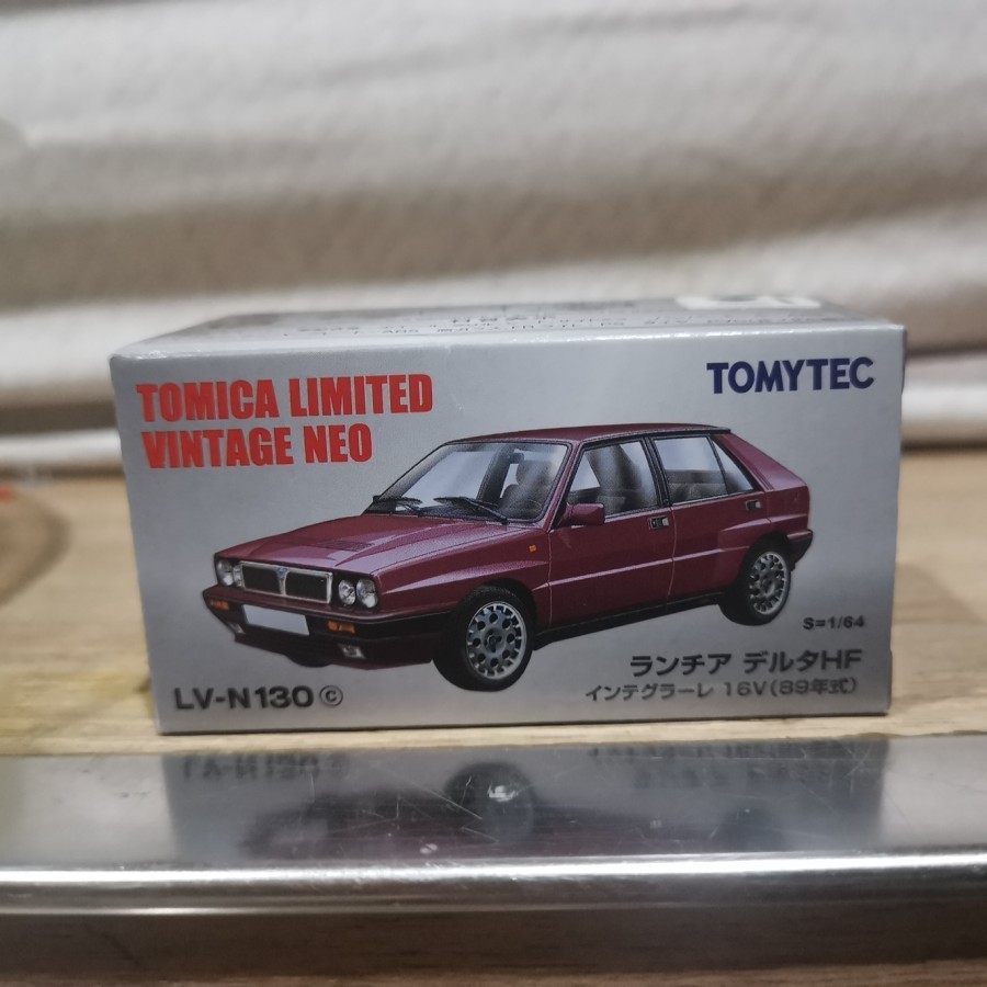 Tomica Limited Vintage Neo Lancia Delta HF Integrale 16v Merah LVN130