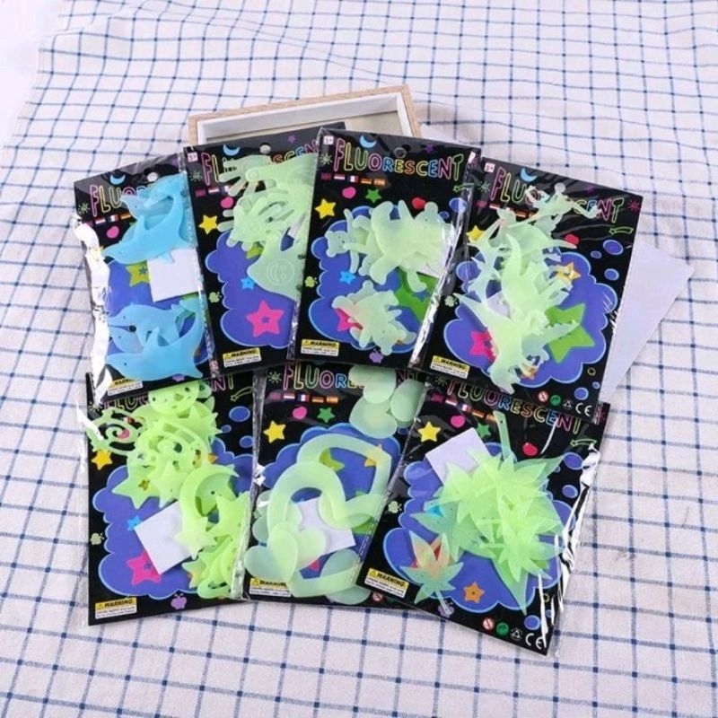 

J (J6) STIKER KARAKTER / STIKER NYALA / GLOW IN THE DARK