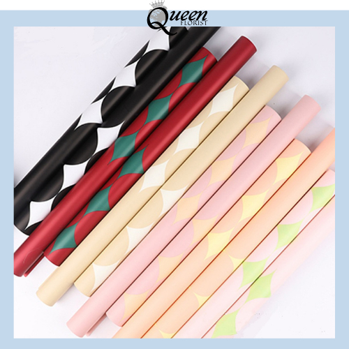 

Kertas Buket Square Bulat dan Bintang Cellophane Flower Wrapping KB61