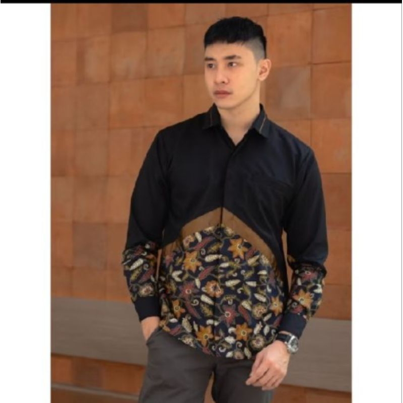 Kemeja Batik Pria NUC.ID Hafis 01 (Hitam)