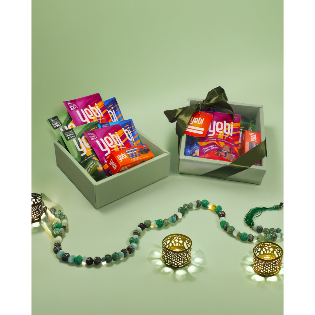 

Yebi Chocolate Ramadan Treat Hampers Double Delight - Cemilan Cokelat Kurma