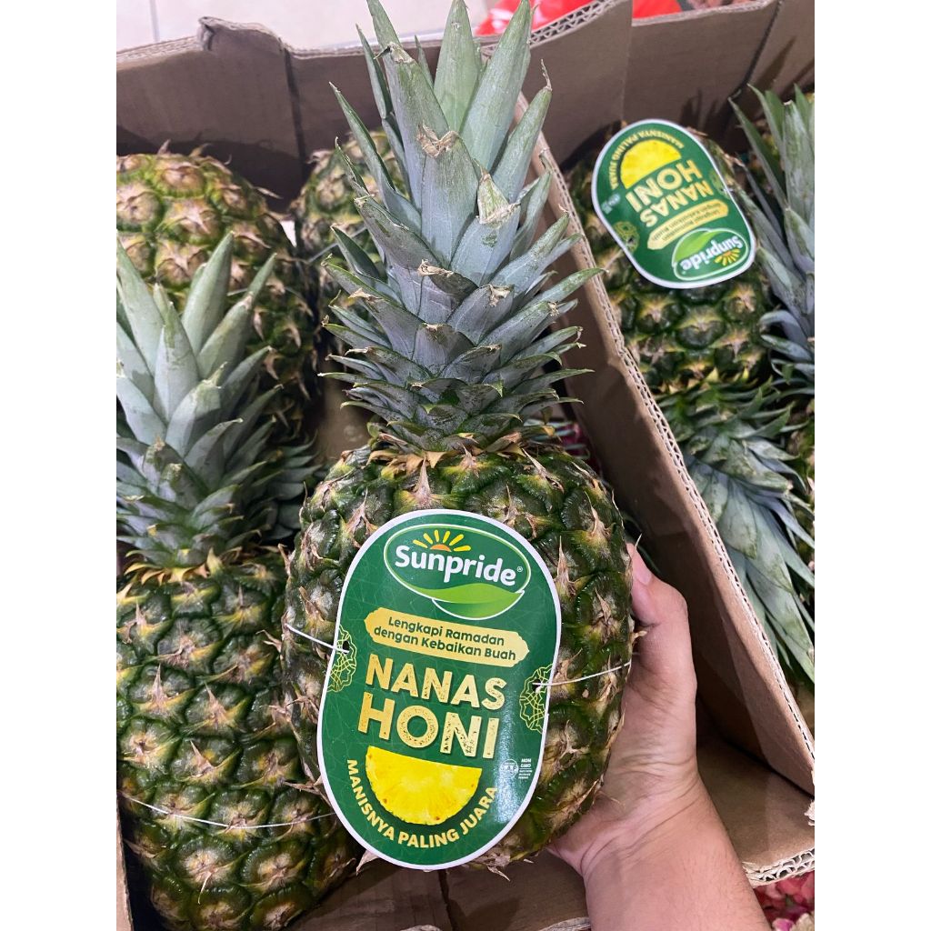 

NANAS MADU. NANAS HONI. NANAS MANIS. NANAS KUNING. NANAS GOLDEN