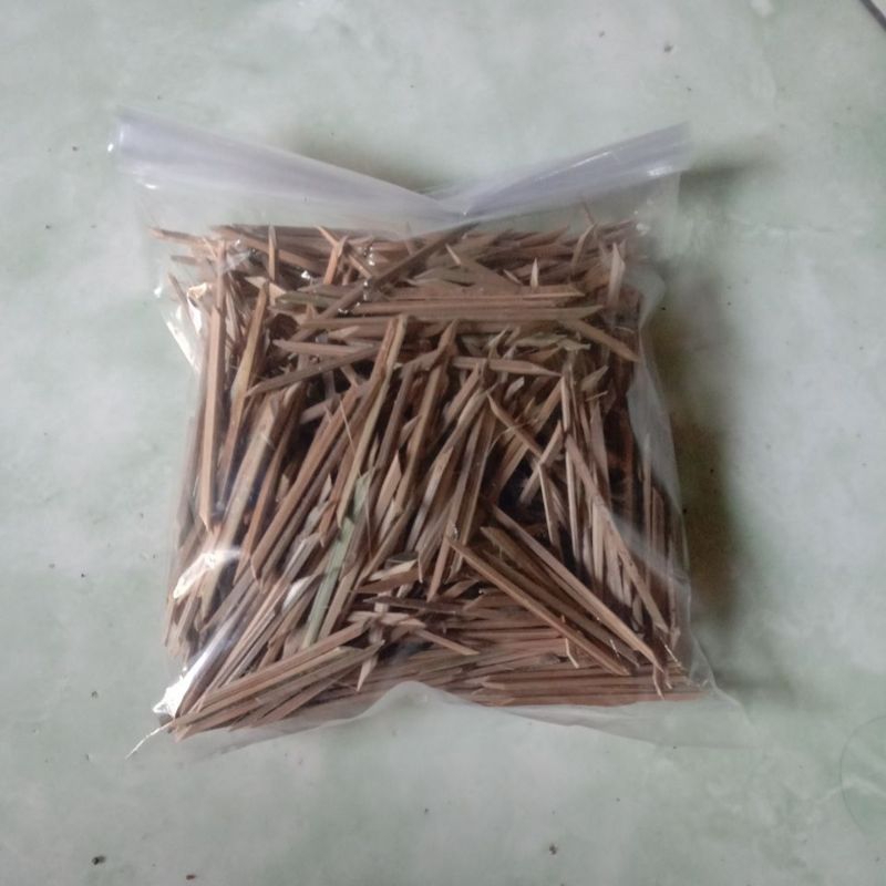 

BITING LONTONG/TEMPE/NASI