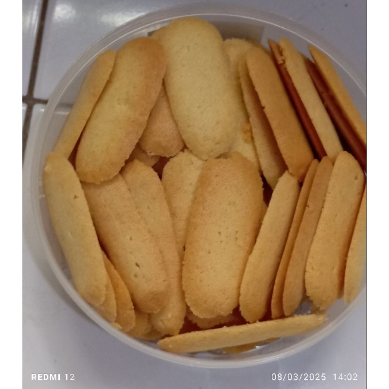 

Lidah Kucing Cookies Kue Kering Lebaran Enak Toples 500gram