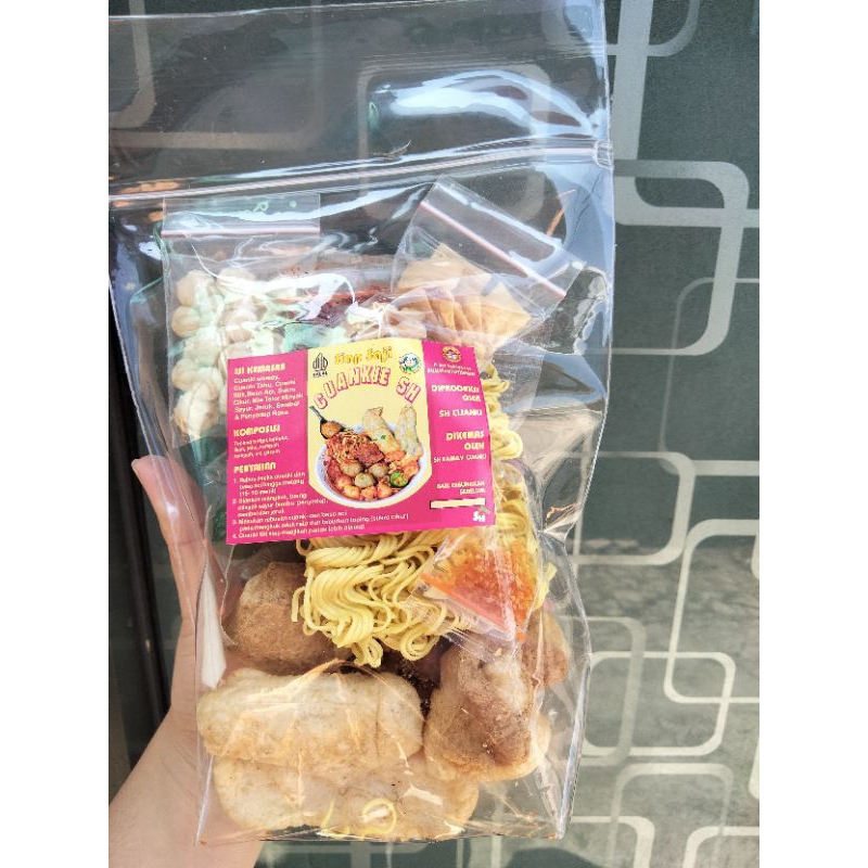 

Waroeng Auriga - Baso Aci Cuanki Instan Komplit