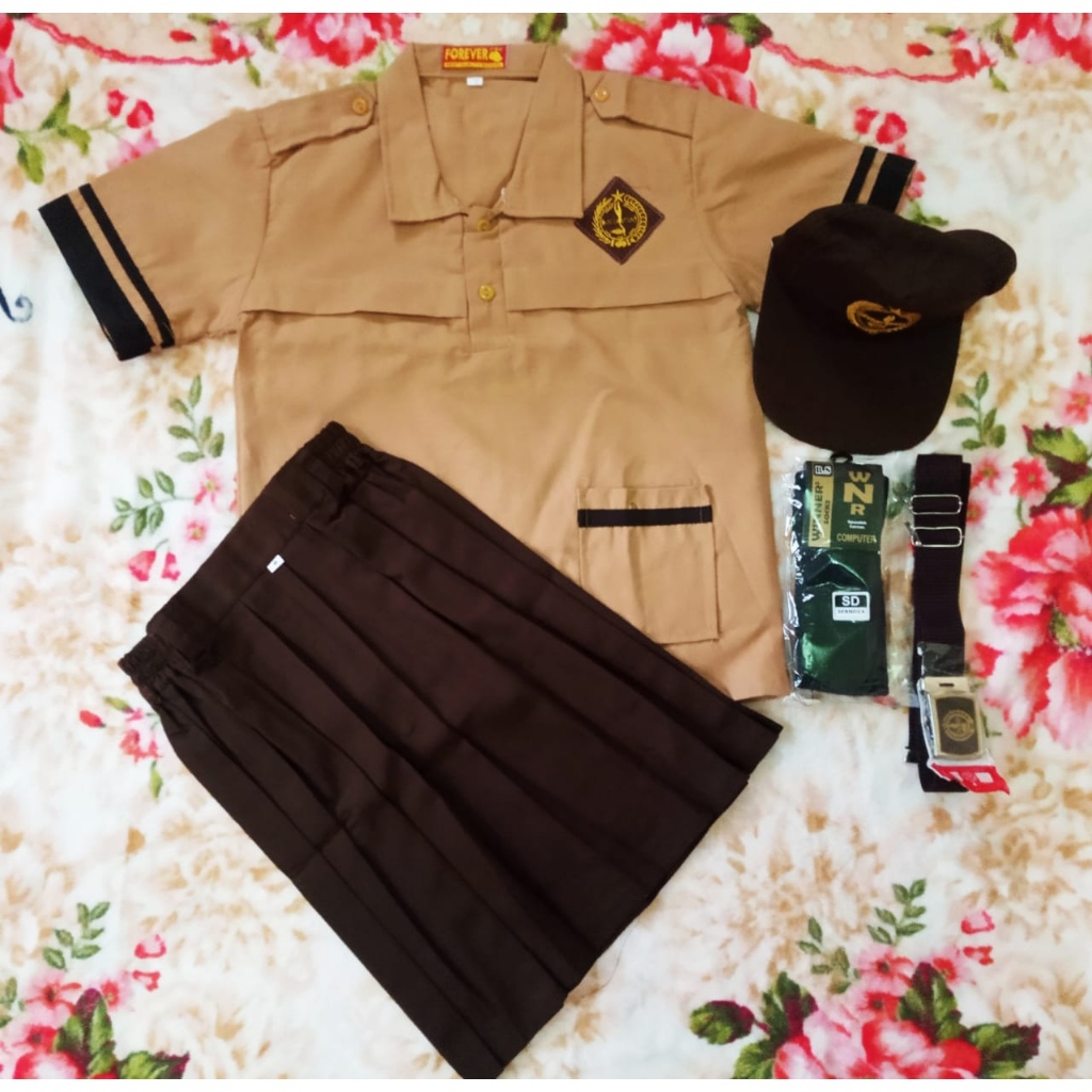 Seragam SD Pramuka Siaga Baju Pendek Rok Pendek Lengkap