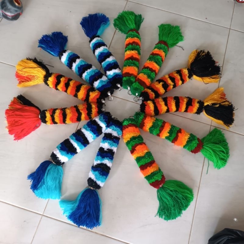 gimbul/ buntal tari tarian /nyeleng