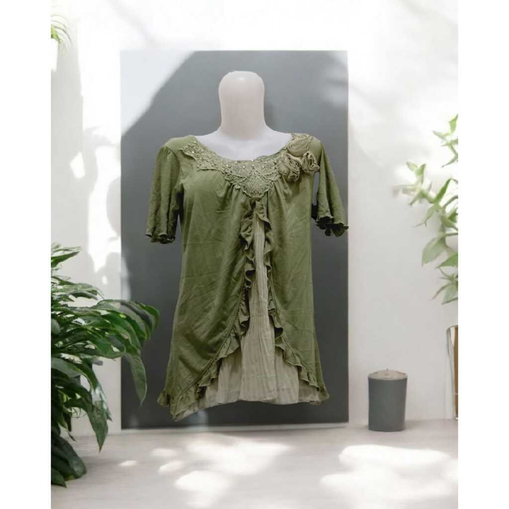 New Axes Femme Blouse Pita Bunga