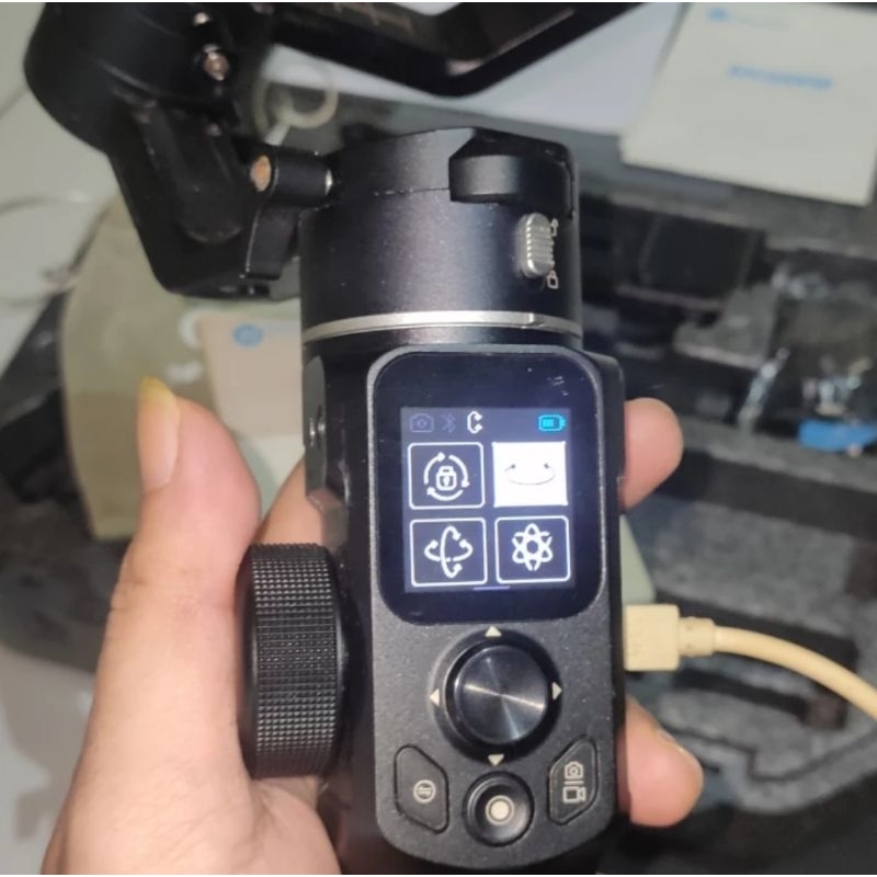 Feiyu AK2000S Advanced Kit 3-Axis Handheld Gimbal Stabilizer